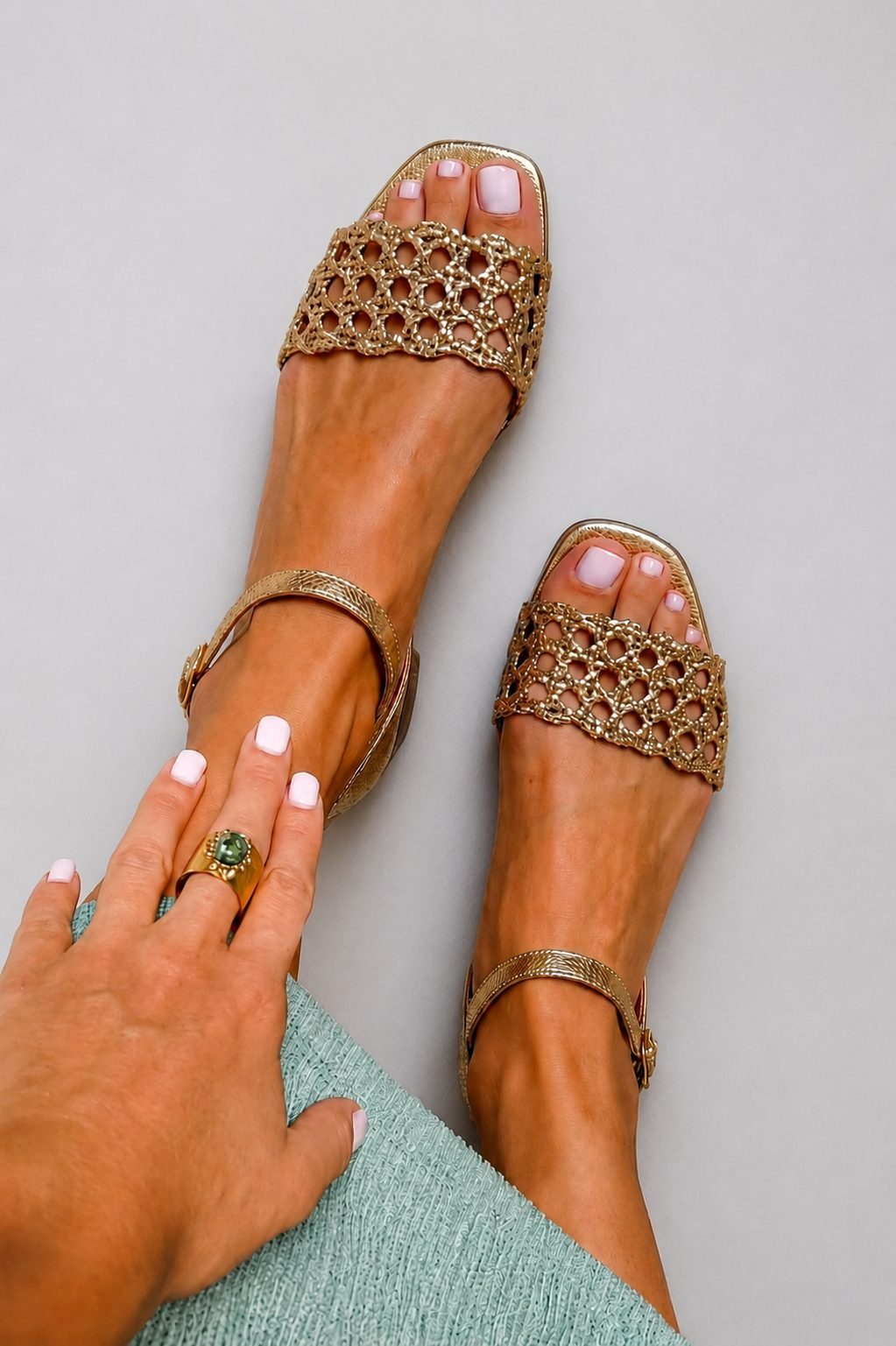 Aurora™ | Sandalias Doradas, Encanto de Verano