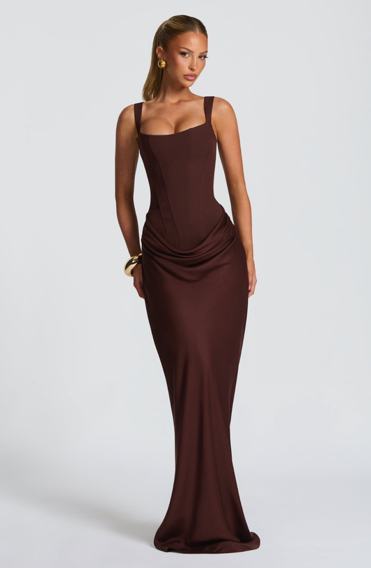 Helena | Vestido silueta reloj de arena