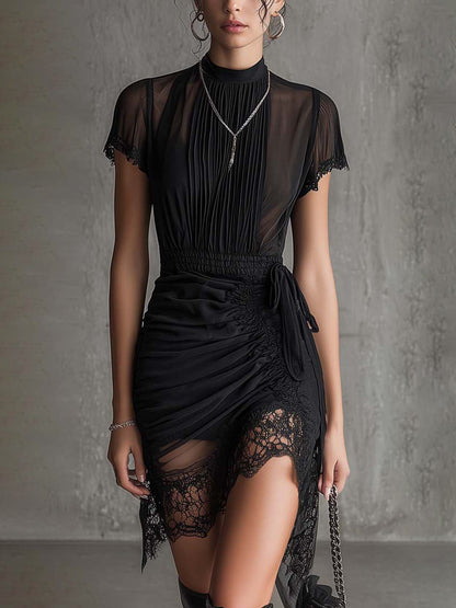 Vestido Mini de Gasa Negro con Cintura Plisada
